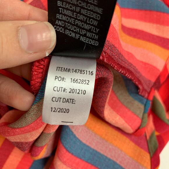 Torrid Harper Gauze Blouse Womens 1 Multi Rainbow Stripe Button Front Sleeveless - Picture 10 of 13